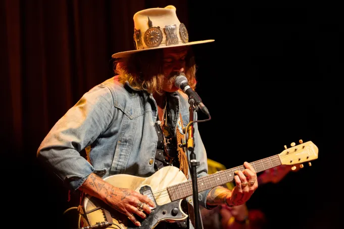 Donavon Frankenreiter tickets